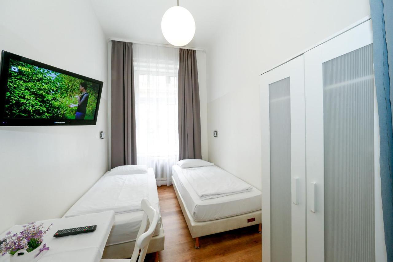 Double Room Shared Toilet