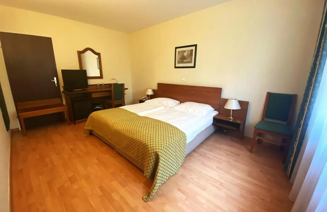 Caratart Hotel Bombolo Wien-1