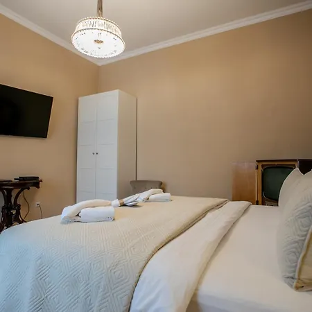 Parkview Boutique Apartments-2