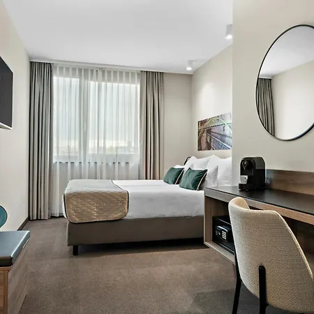 Leonardo Hotel Vienna City West-3