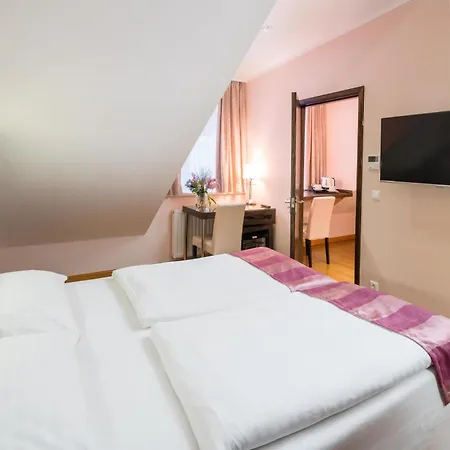Best Western Plus Hotel Arcadia-2